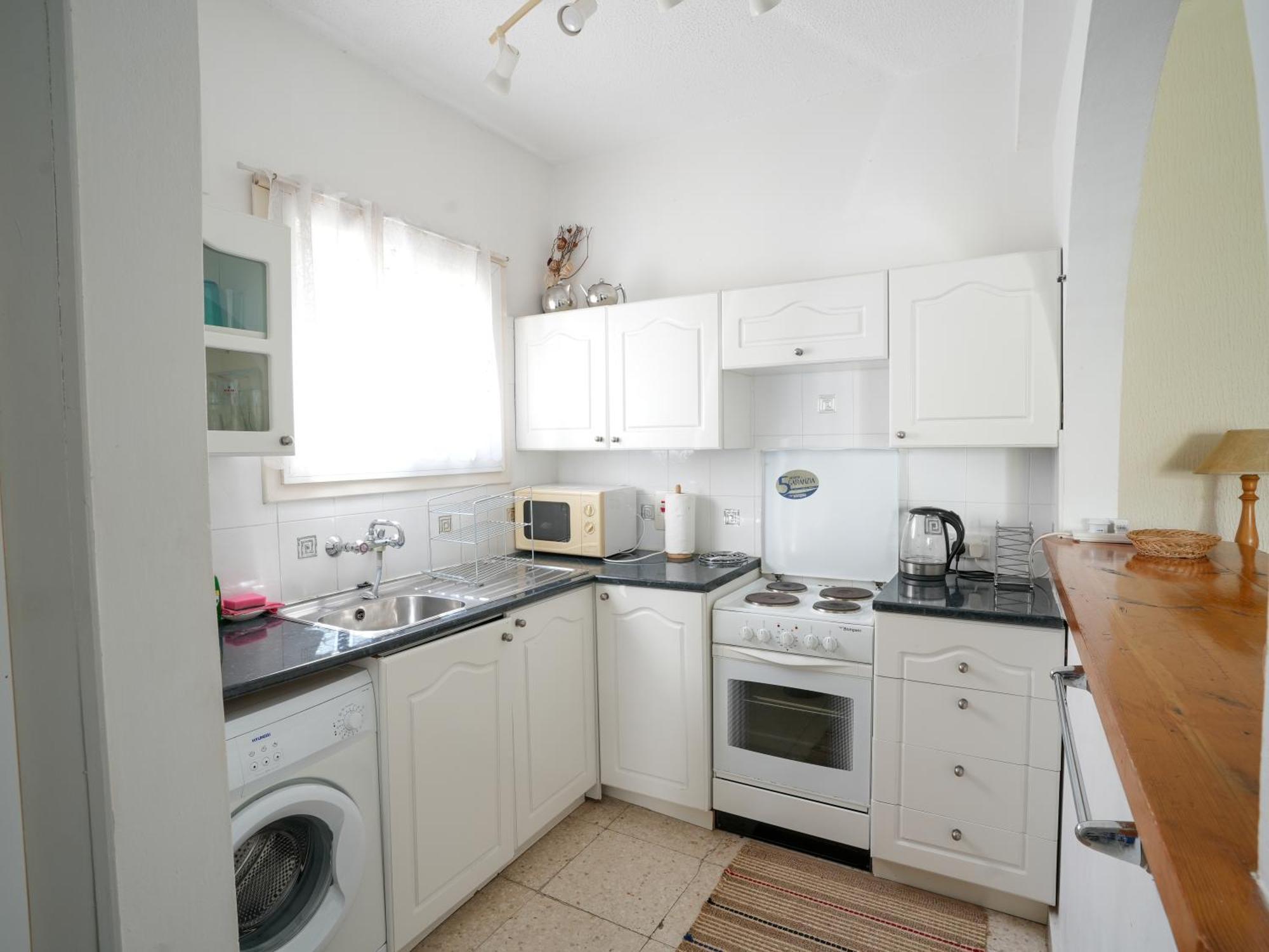 Resitour - Paphos Gardens Apartment Екстериор снимка